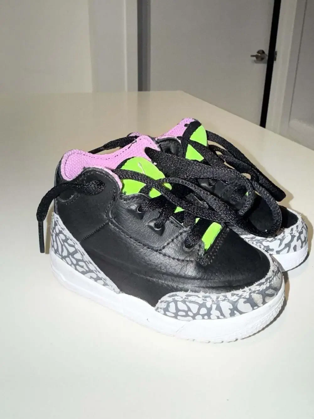 Jordan 3 Retro TD Black Electric Green Size 5C